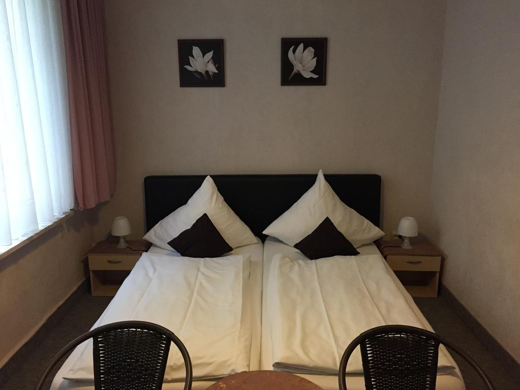 Hotel Hubertus بوبارد المظهر الخارجي الصورة